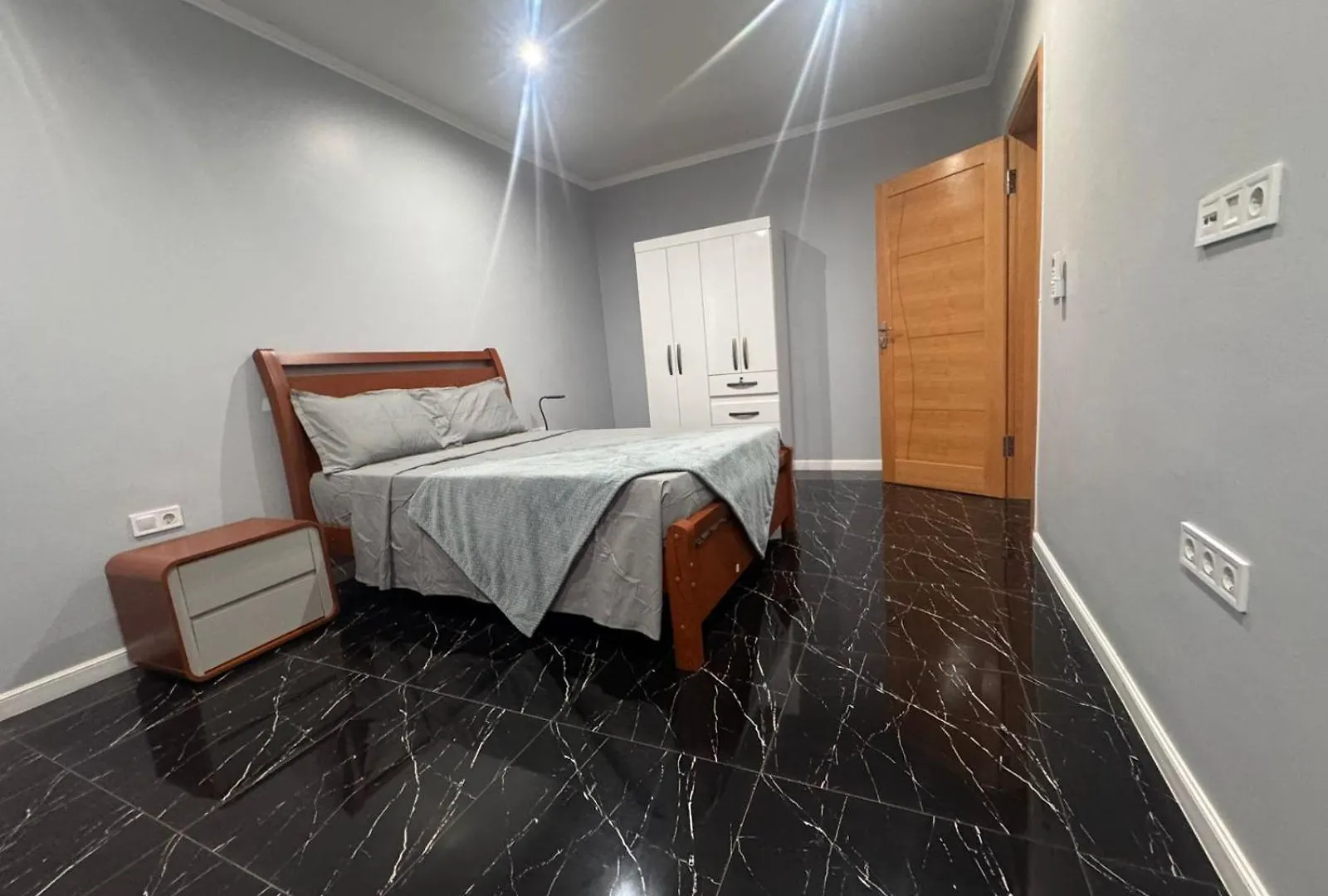 Apartamento Mais Carro George Mendes 普拉亚 0*,  佛得角