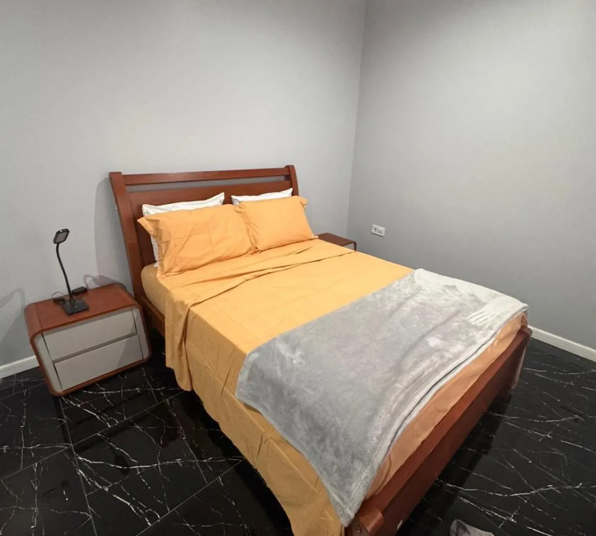 公寓 Apartamento Mais Carro George Mendes 普拉亚 佛得角
