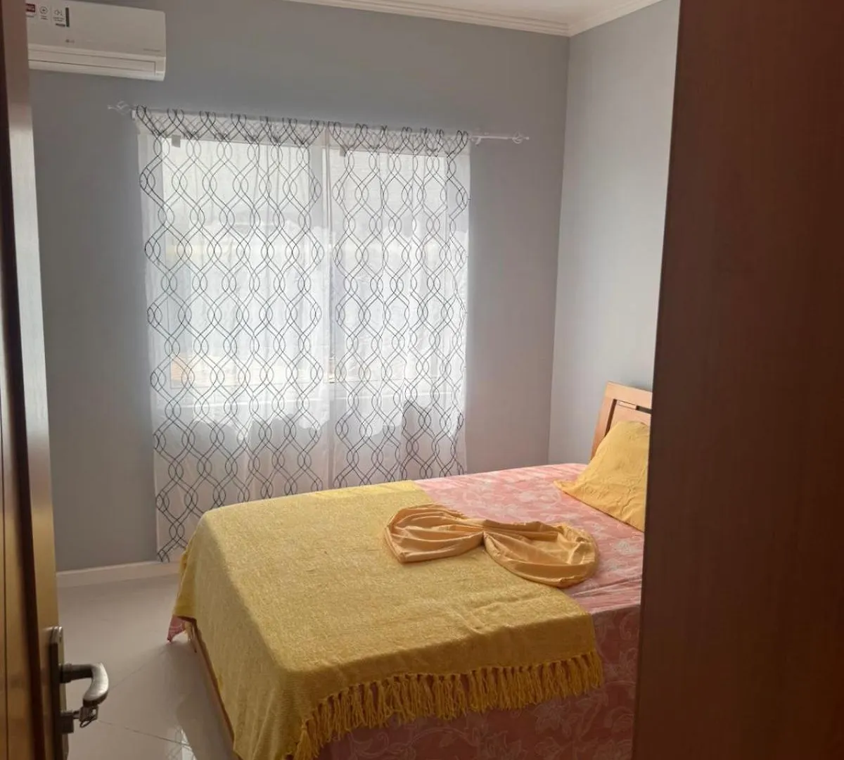 公寓 Apartamento Mais Carro George Mendes 普拉亚